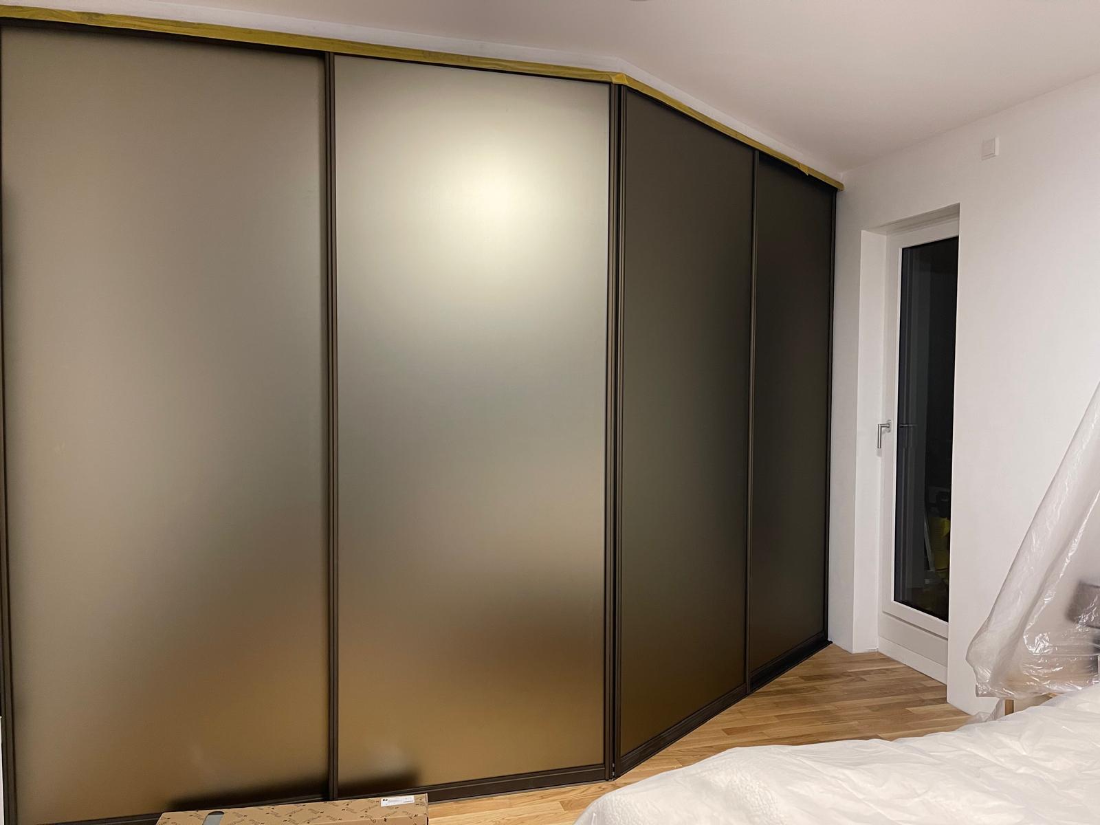 Home Renovation Edinburgh | DC Renovation | Built In Wardrobe